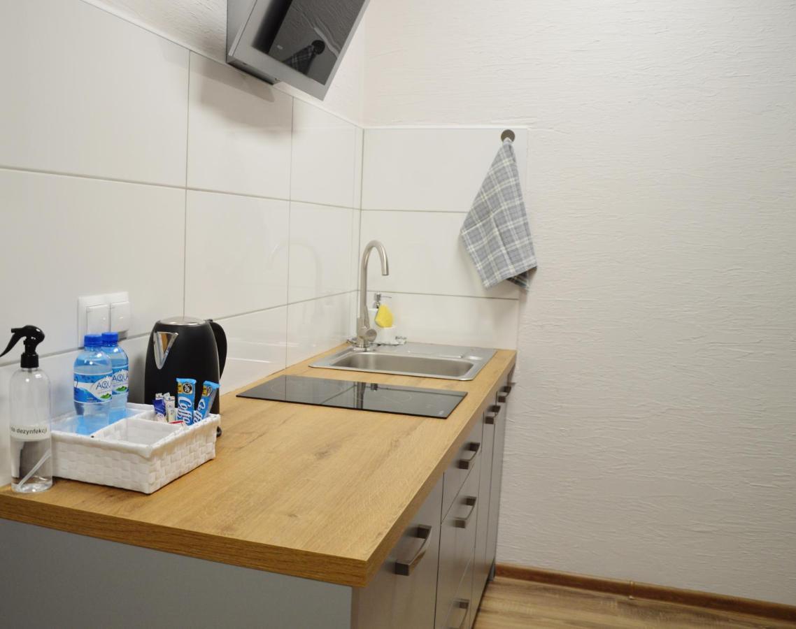 Hostel Adabet كيبنو المظهر الخارجي الصورة